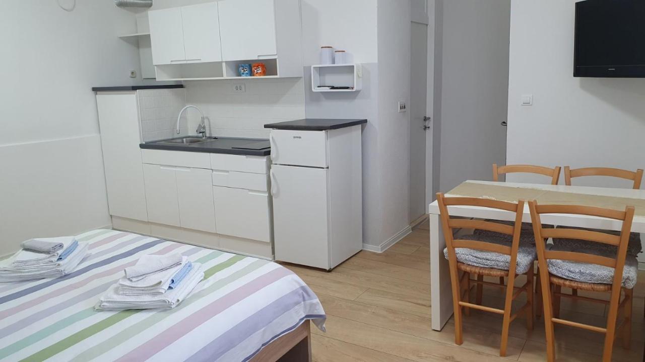 Apartments Vera バーバリガ エクステリア 写真